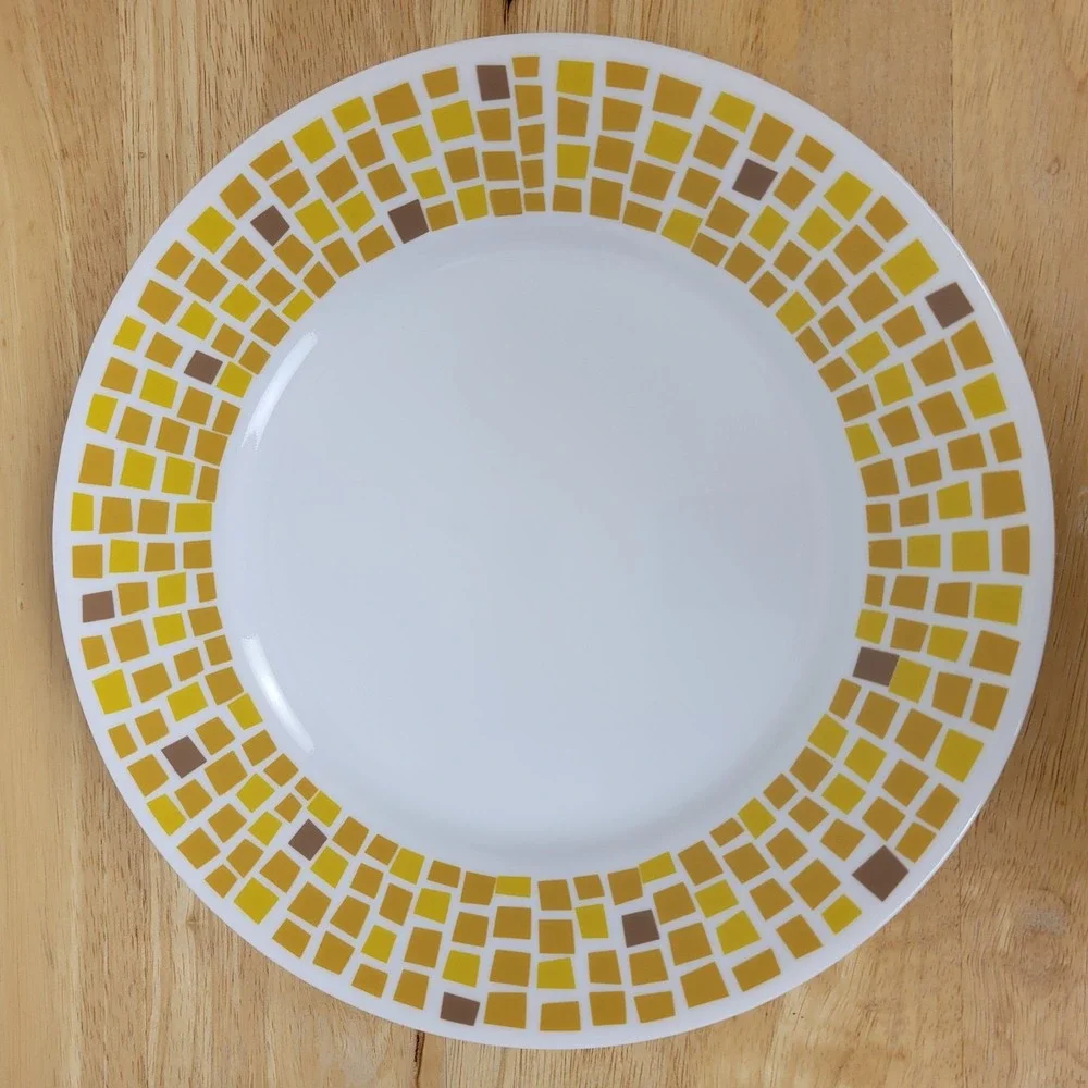 Lot of 2 Corelle Precious Colors Yellow Gold Amber Mosaic 10.75